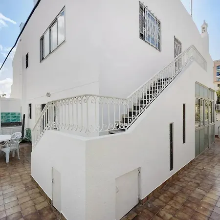 Vintage Villa